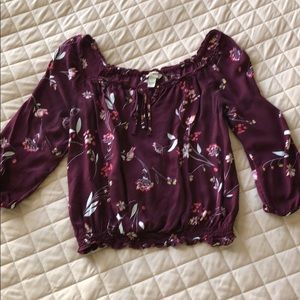 DONATED to local social worker🙏 Floral blouse